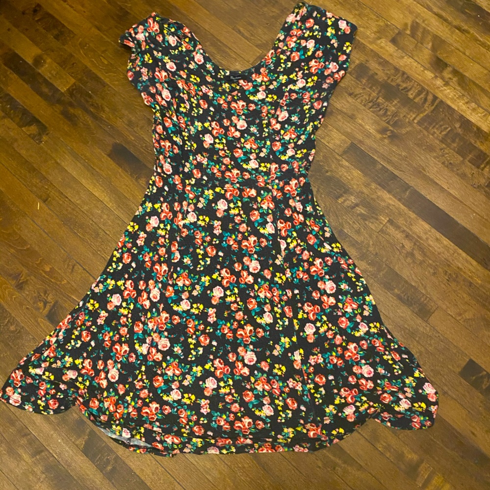 Stretchy Fit and Flare Floral Dress